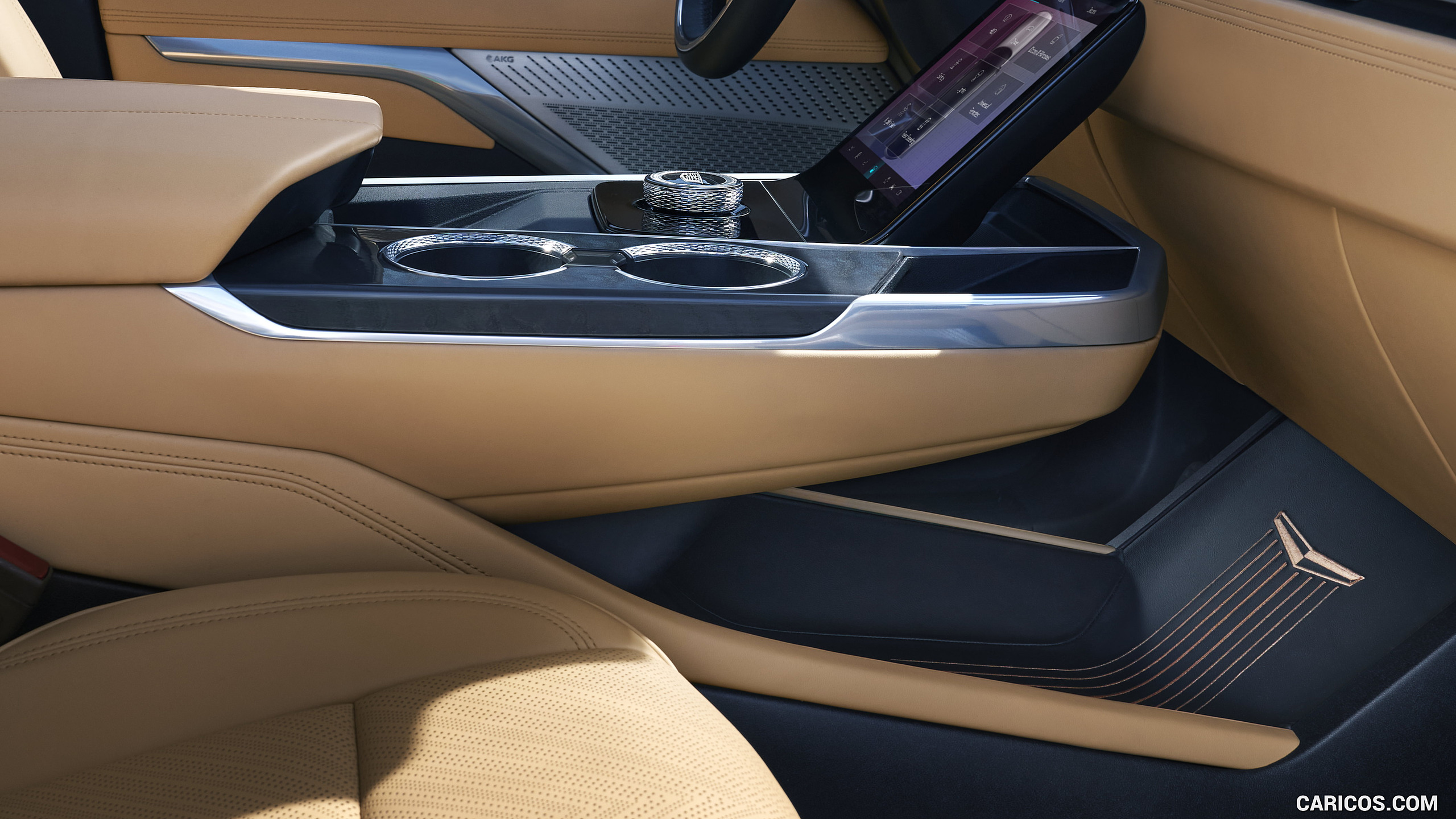 Cadillac Escalade IQL: 205 kWh Extended Electric Flagship from $132,695 — photo 2